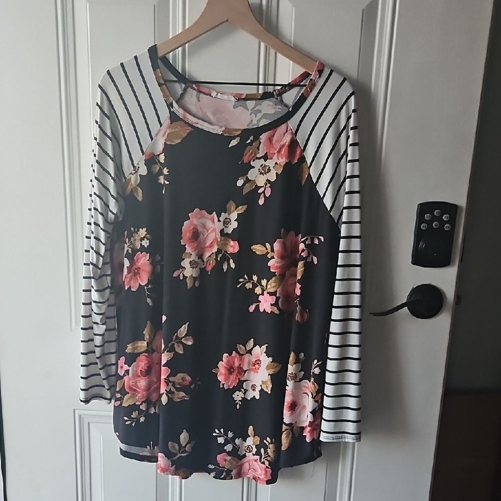 Chic Soul Black Floral and Striped Long Sleeve Top